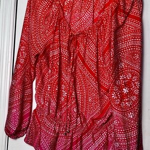 Ellen Tracy Hombre Silky Women's Top